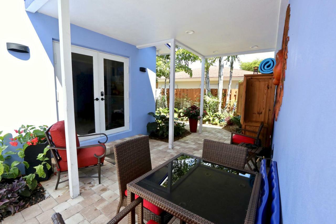 Fantasy Island Inn, Caters To Men Wilton Manors Εξωτερικό φωτογραφία
